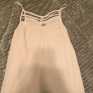 CHARLOTTE RUSSE PEACH COLOR FLOWY TANK SIZE SMALL